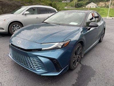 2025 Toyota Camry XSE AWD (Natl)