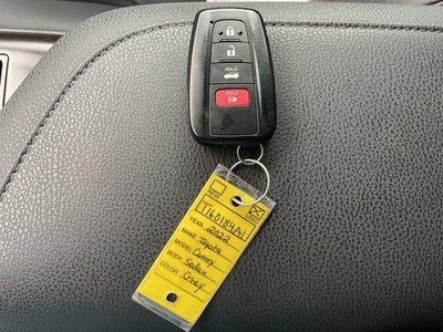 2022 Toyota Camry Hybrid XLE CVT (Natl)