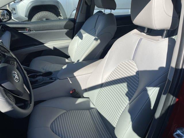 2021 Toyota Camry SE Auto AWD (Natl)