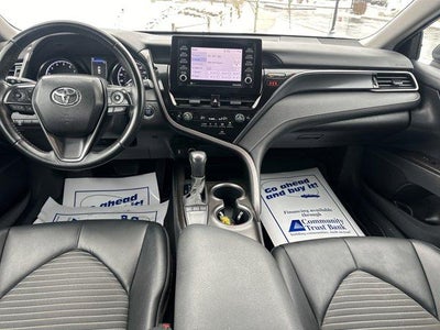 2023 Toyota Camry SE Auto (Natl)