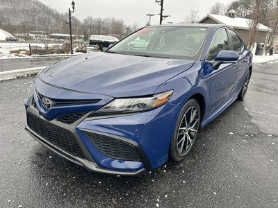 2023 Toyota Camry SE Auto (Natl)