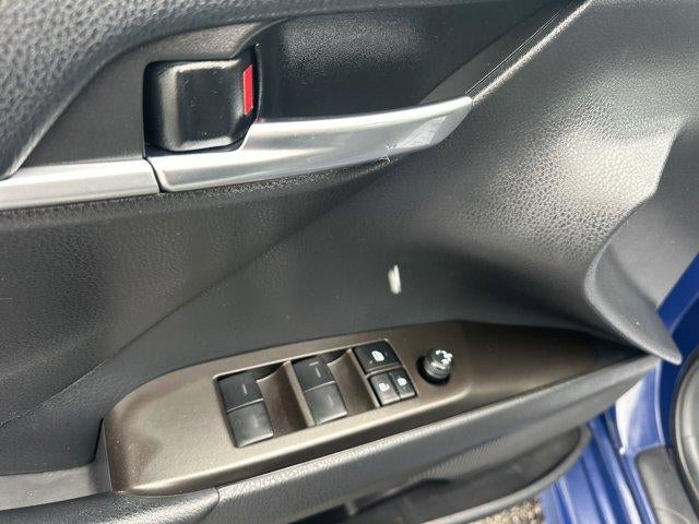 2023 Toyota Camry SE Auto (Natl)