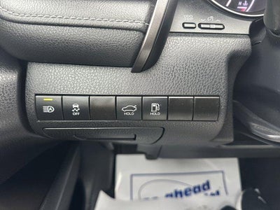 2023 Toyota Camry SE Auto (Natl)