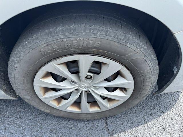 2015 Toyota Camry 4dr Sdn I4 Auto LE (SE)