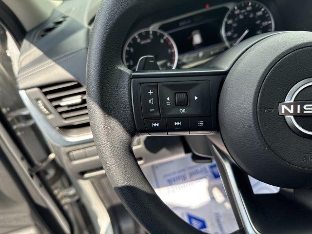 2024 Nissan Rogue FWD SV