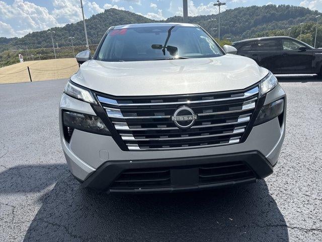 2024 Nissan Rogue FWD SV