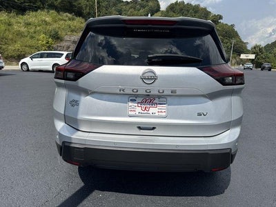 2024 Nissan Rogue FWD SV
