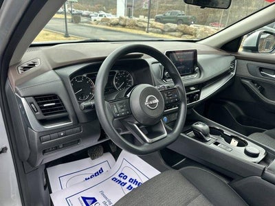 2023 Nissan Rogue AWD SV