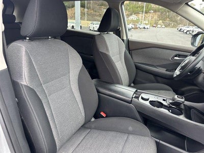 2023 Nissan Rogue AWD SV