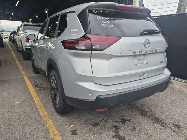 2025 Nissan Rogue AWD SV