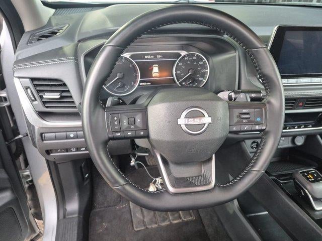 2025 Nissan Rogue AWD SV