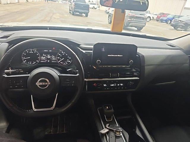 2025 Nissan Pathfinder SV 4WD