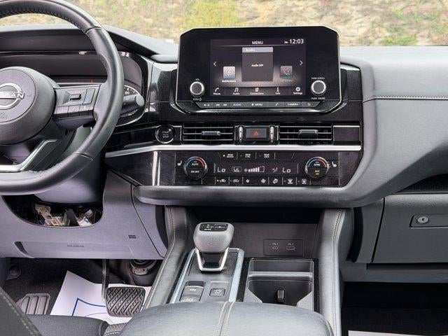 2025 Nissan Pathfinder SV 4WD
