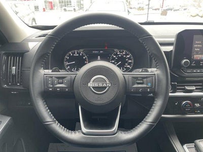 2024 Nissan Pathfinder SV 4WD