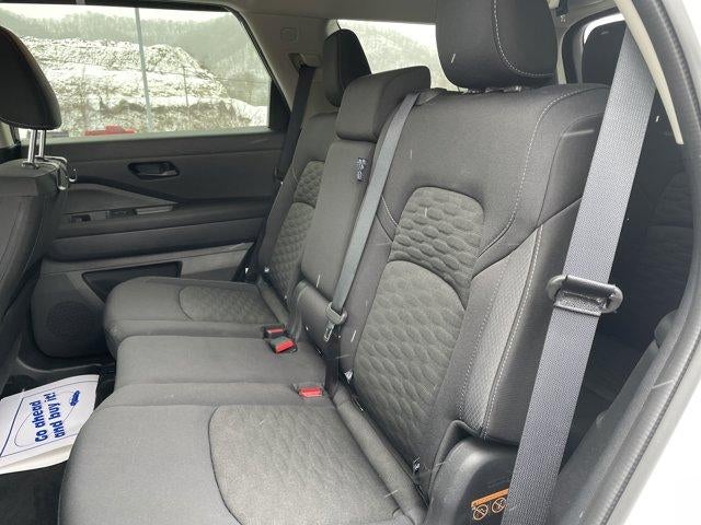 2024 Nissan Pathfinder SV 4WD