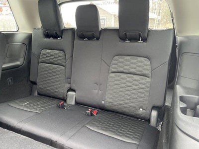 2024 Nissan Pathfinder SV 4WD