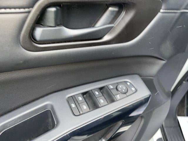 2024 Nissan Pathfinder SV 4WD