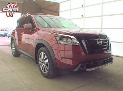 2024 Nissan Pathfinder SL 2WD