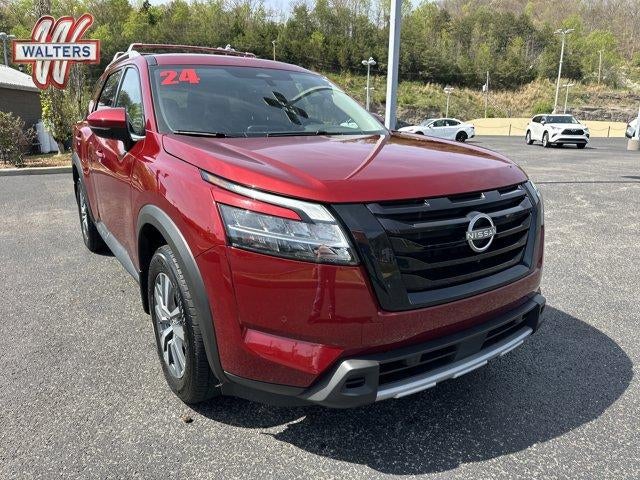 2024 Nissan Pathfinder SL 2WD