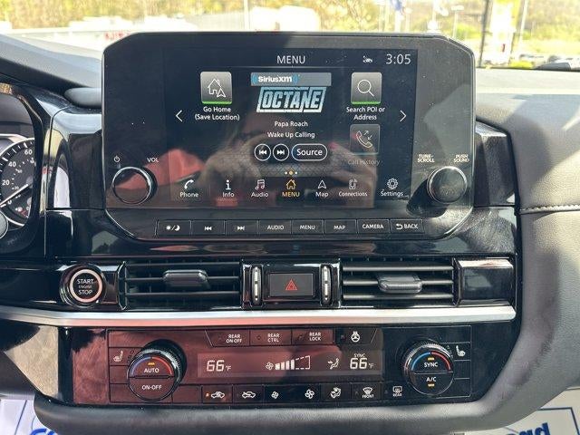 2024 Nissan Pathfinder SL 2WD