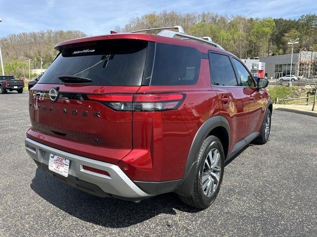 2024 Nissan Pathfinder SL 2WD