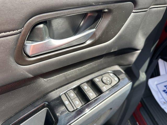 2024 Nissan Pathfinder SL 2WD