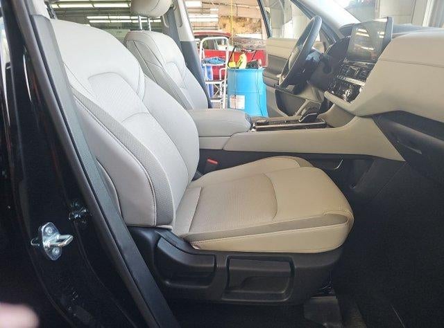 2026 Nissan Pathfinder SL 4WD