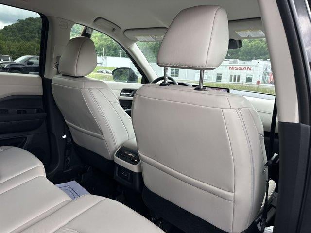 2026 Nissan Pathfinder SL 4WD