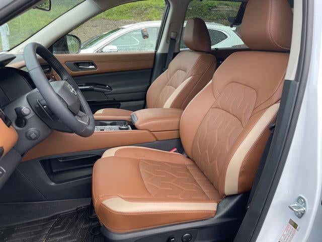 2026 Nissan Pathfinder Platinum 4WD