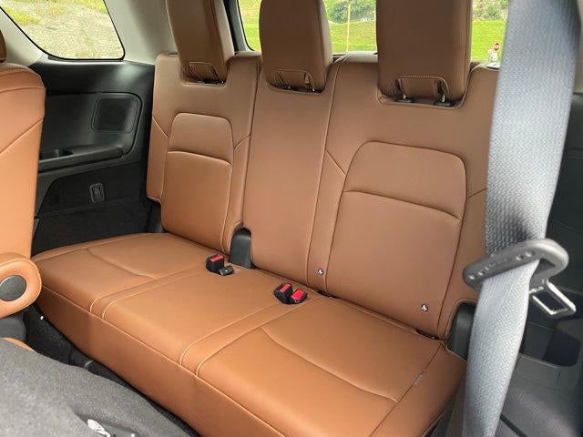 2026 Nissan Pathfinder Platinum 4WD