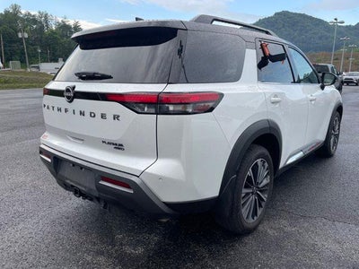 2026 Nissan Pathfinder Platinum 4WD