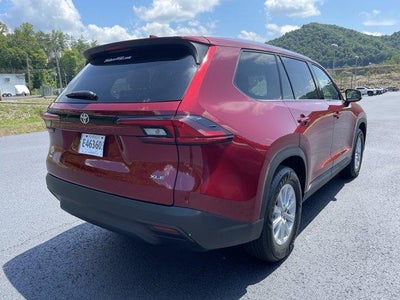 2026 Toyota Grand Highlander XLE AWD (Natl)