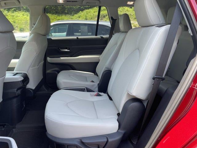 2026 Toyota Grand Highlander XLE AWD (Natl)