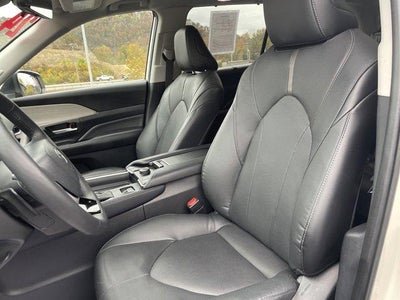 2024 Toyota Grand Highlander Platinum AWD (Natl)