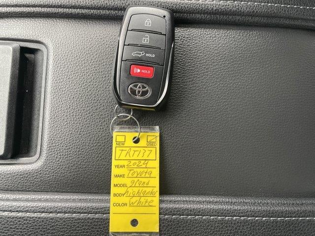 2024 Toyota Grand Highlander Platinum AWD (Natl)