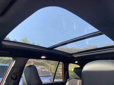 2025 Toyota Grand Highlander LE FWD (Natl)