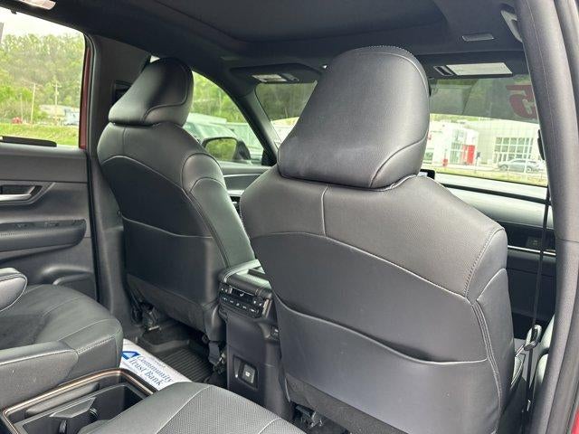 2025 Toyota Grand Highlander LE FWD (Natl)