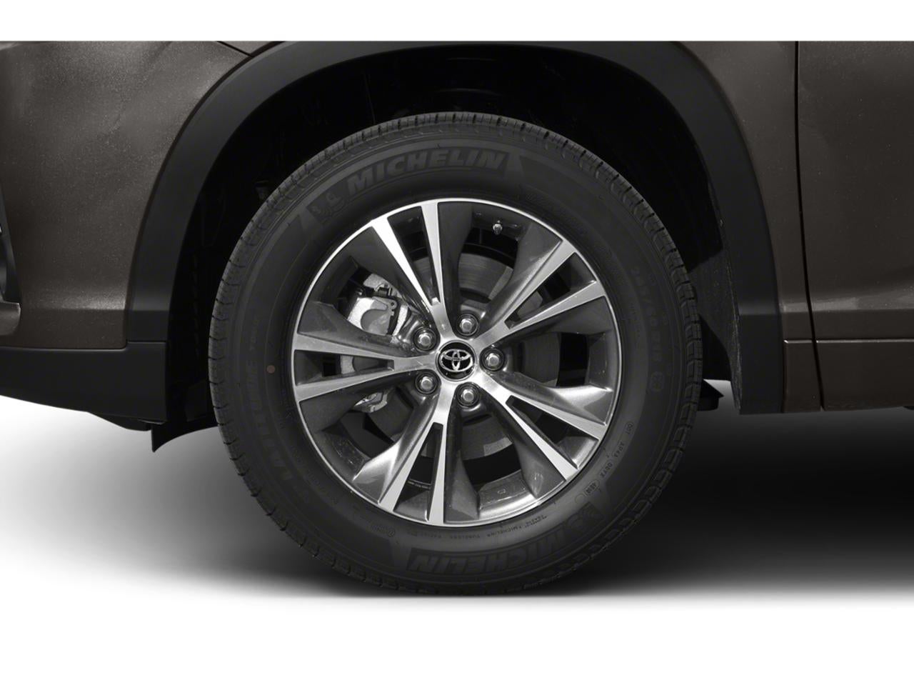 2019 Toyota Highlander LE Plus V6 AWD (Natl)