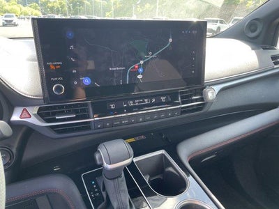 2025 Toyota Sienna XSE AWD 7-Passenger (Natl)