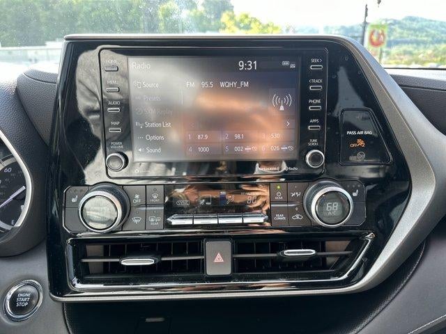 2022 Toyota Highlander XLE AWD (Natl)