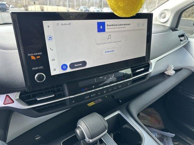 2025 Toyota Sienna XLE AWD 7-Passenger (Natl)