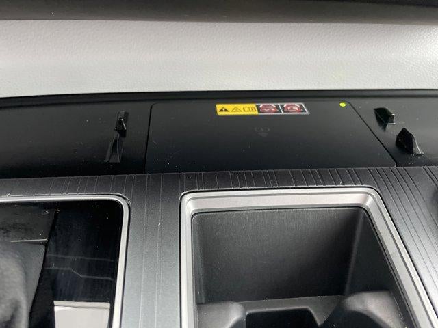 2025 Toyota Sienna XLE AWD 7-Passenger (Natl)