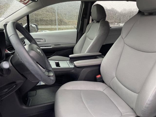 2025 Toyota Sienna XLE AWD 7-Passenger (Natl)