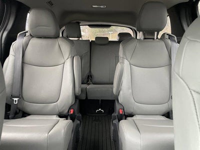 2025 Toyota Sienna XLE AWD 7-Passenger (Natl)