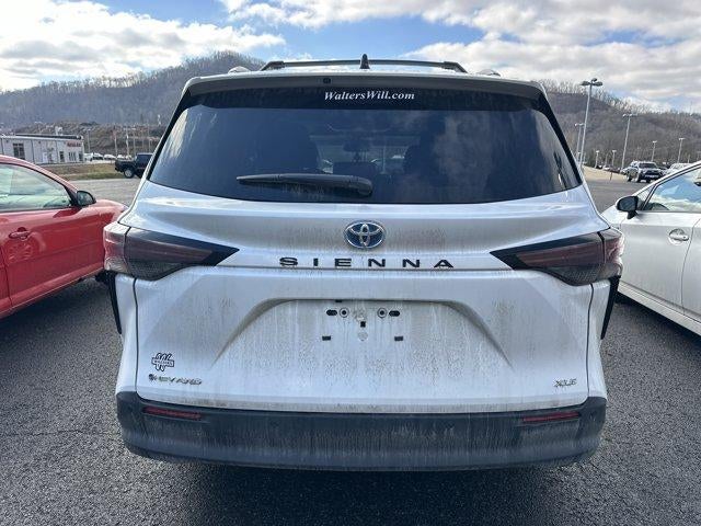 2025 Toyota Sienna XLE AWD 7-Passenger (Natl)