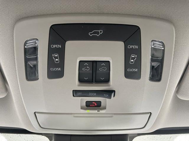 2025 Toyota Sienna XLE AWD 7-Passenger (Natl)