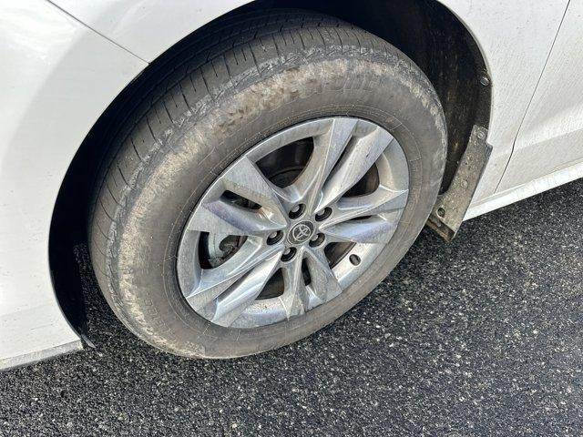 2025 Toyota Sienna XLE AWD 7-Passenger (Natl)