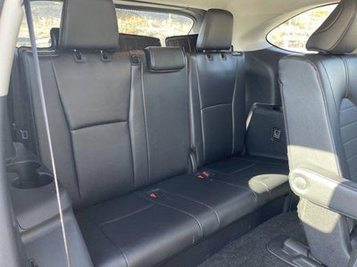 2025 Toyota Highlander XLE AWD (Natl)