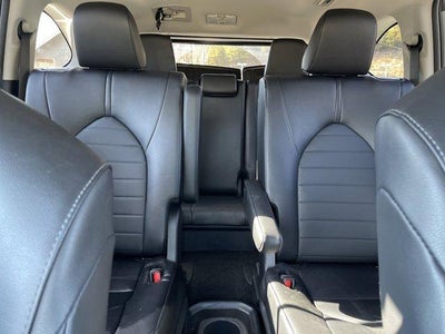 2025 Toyota Highlander XLE AWD (Natl)