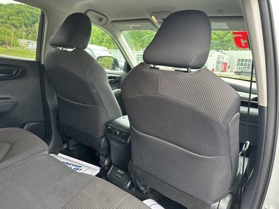 2025 Toyota Highlander LE AWD (SE)